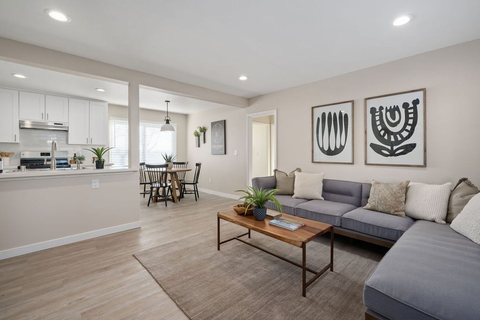 Interior Photo - 240 Spring Street