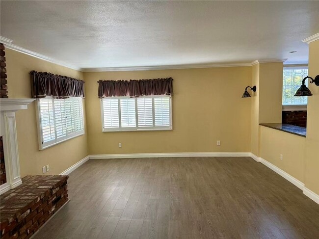 Building Photo - 15189 Palisade St