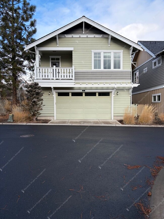 Building Photo - Stunning 2 BR home in Northwest Crossing