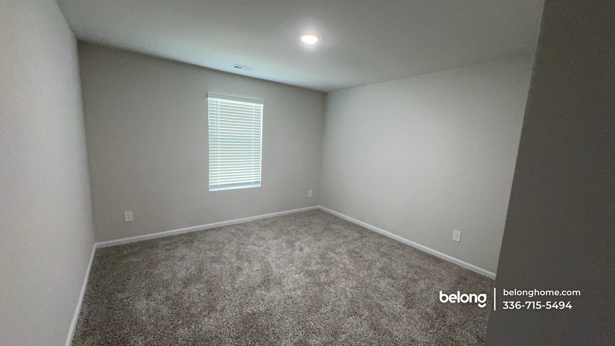 Building Photo - 713 Riguard Wy