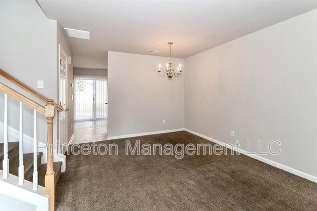 Building Photo - 153 Marakery Rd