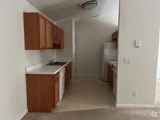 Building Photo - 901 Hanahan Ct