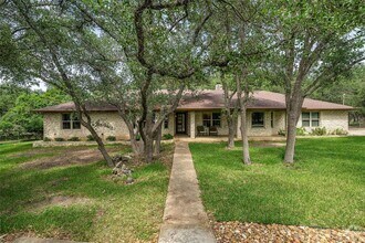 Building Photo - 2013 Mayfield Dr