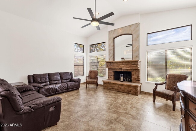 Building Photo - 5431 E Shea Blvd