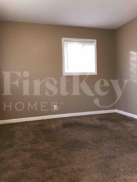 Building Photo - 6623 W 16th St