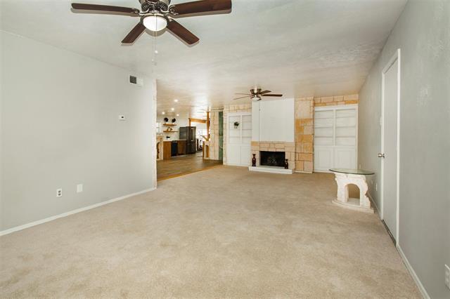 Building Photo - 10578 High Hollows Dr