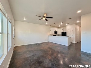 Building Photo - 6938 Crestway Rd