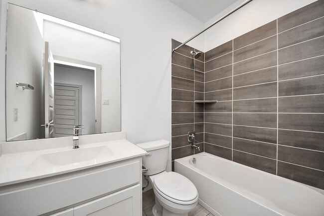 Building Photo - 3014 Jackmans Diamond