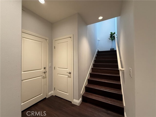 Building Photo - 93 Thornhurst