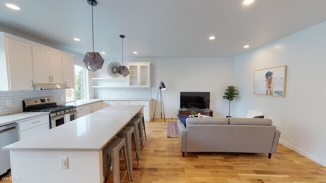 Building Photo - 1 br, 1 bath House - 1358 N Blandena Priva...