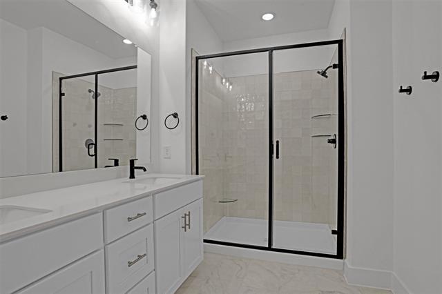 Building Photo - 2553 Huxley Mews