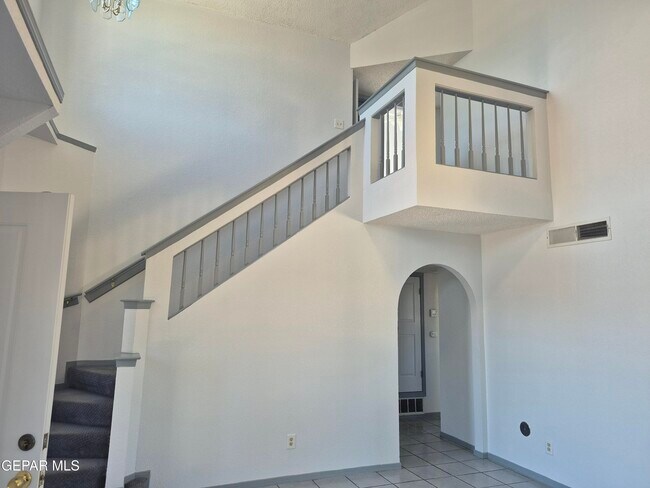 Building Photo - 12143 Noel Espinoza Cir