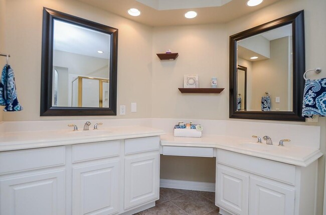 Building Photo - 22503 Rippling Shore Ct