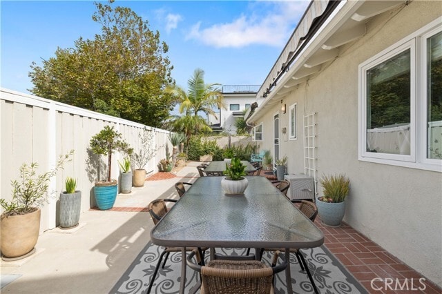 Building Photo - 208 W Avenida De Los Lobos Marinos