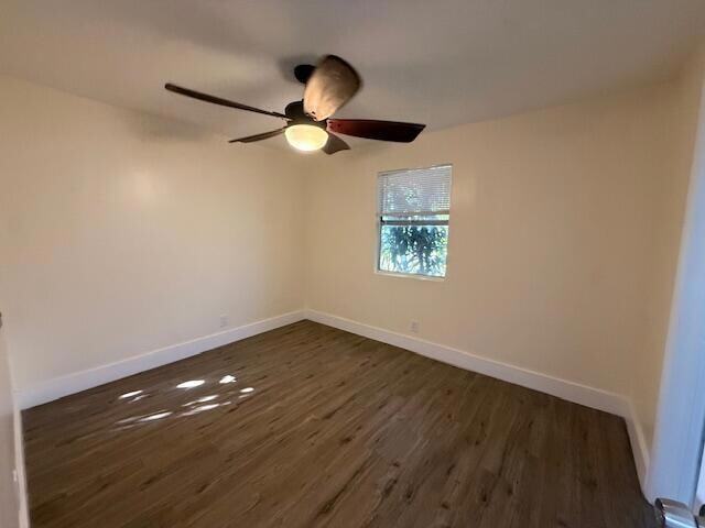 Building Photo - 904 4th St