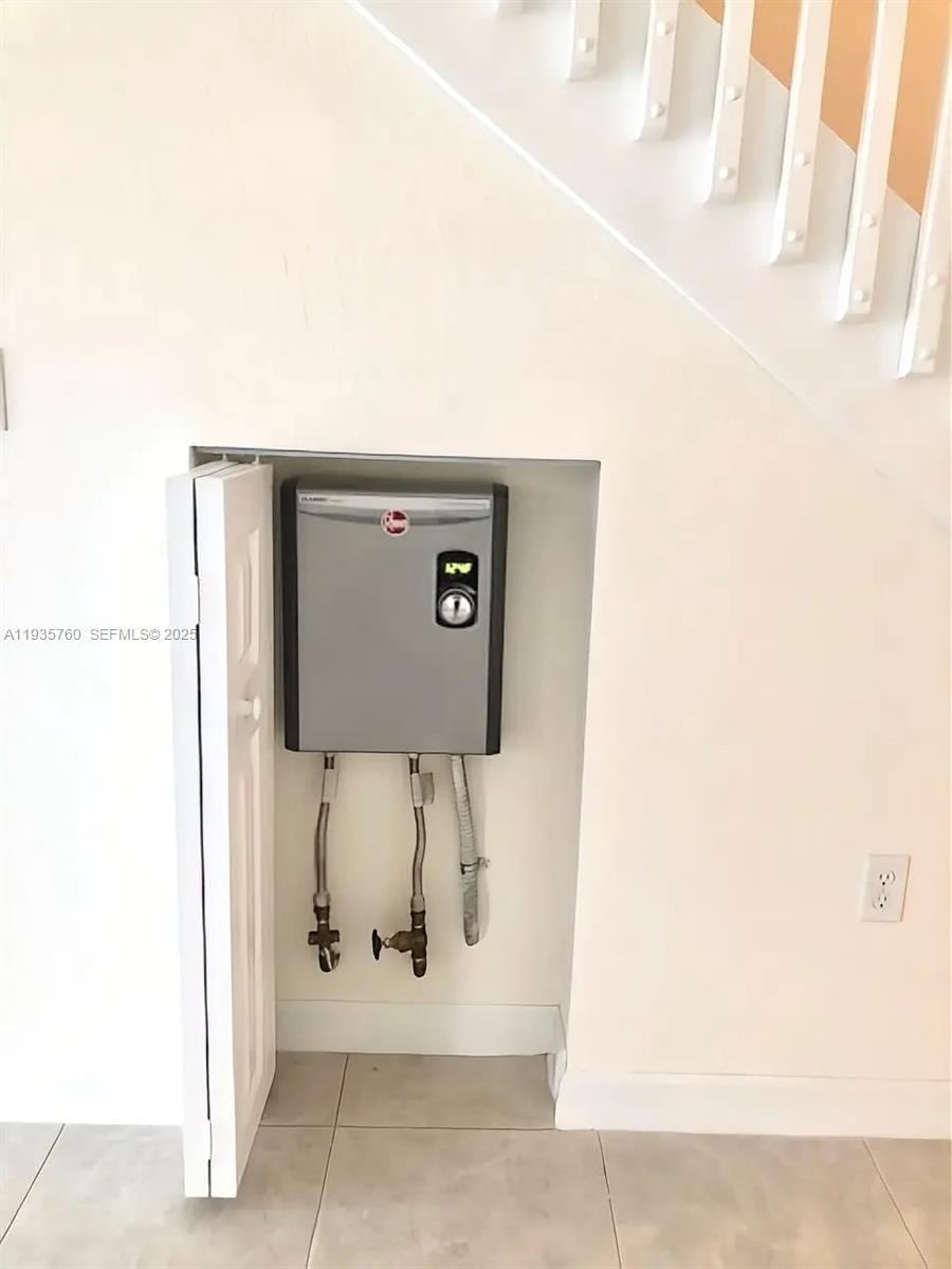 Building Photo - 3276 W 106th Ter