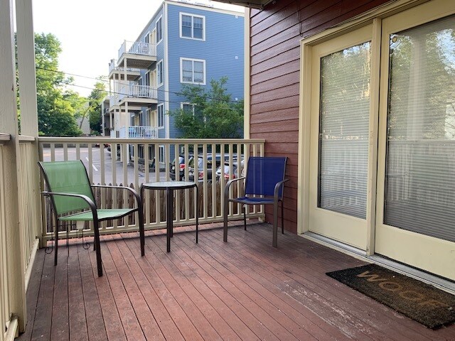 Building Photo - 95 Dix St