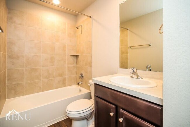 Building Photo - 2407 Heeney Pk Ln