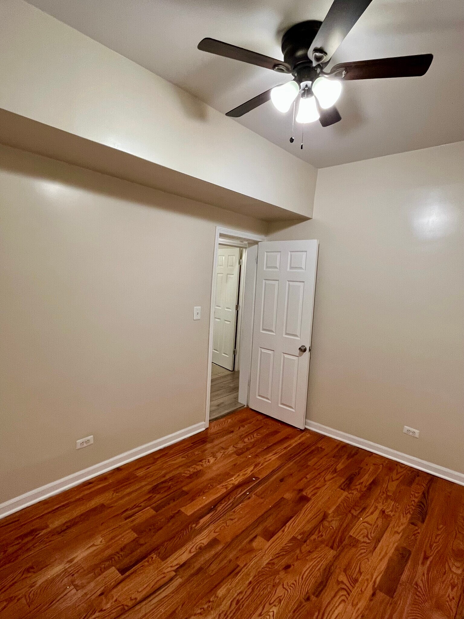 Building Photo - 3518 W Flournoy St