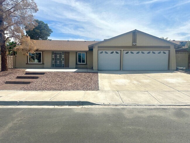 Primary Photo - Foothill Villages
