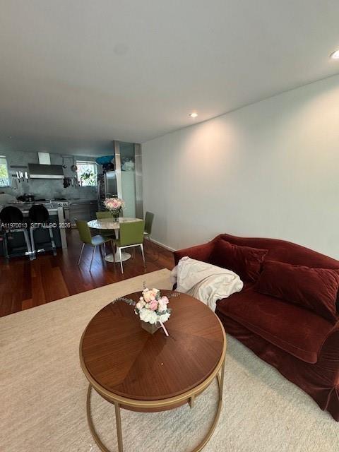 Building Photo - 1601 West Ave