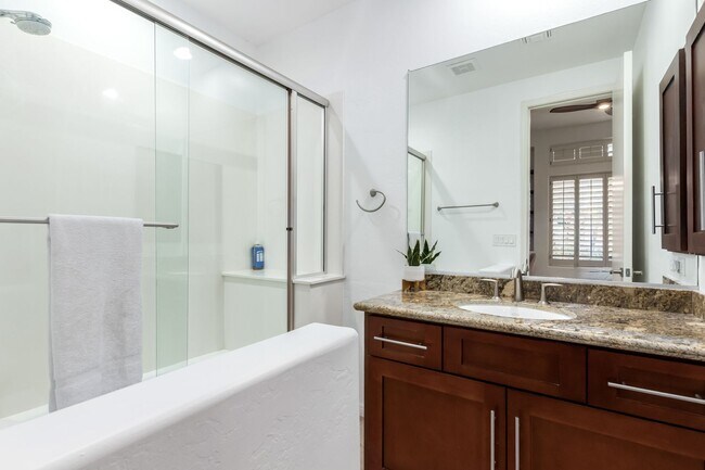 Building Photo - Available June 1st 2026 - Exclusive Gated Scottsdale Mountain Ranch Home