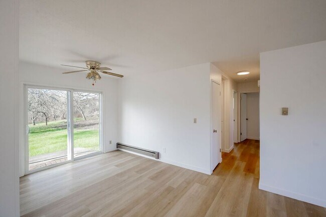 Building Photo - 2545 NW 111th Ave