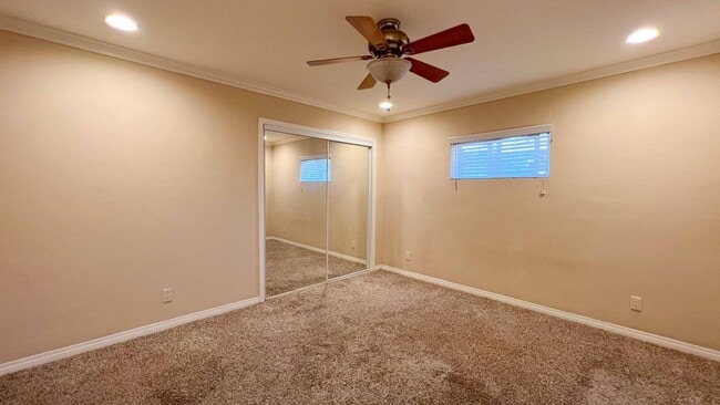 Building Photo - 5635 Urban Dr