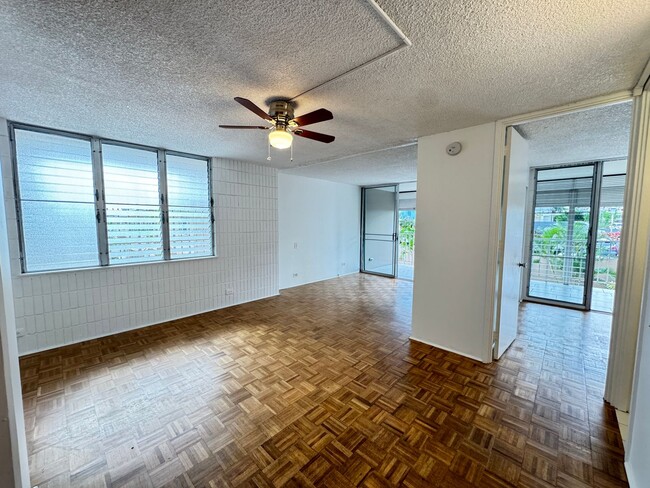 Building Photo - Wilder Terrace- 1 bed, 1 bath, 1 parking s...