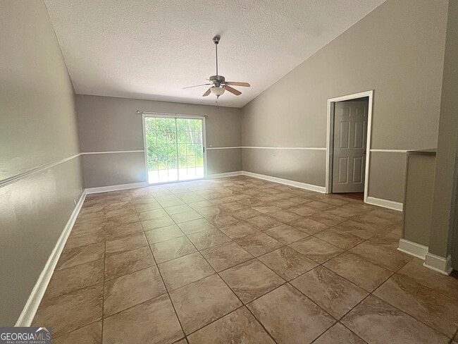 Building Photo - 106 Zinnia Ct