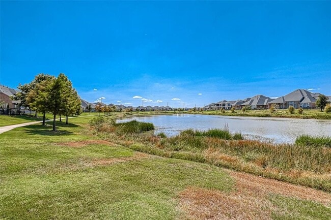Building Photo - 28214 Evergreen Cove Ln