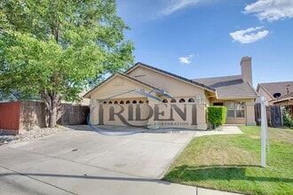 Building Photo - Beautiful home located in a culdesac