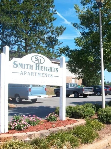 Building Photo - Smith Heights