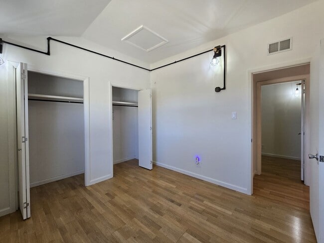 Building Photo - 346 Kayenta Dr