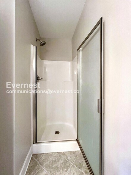 Building Photo - 5549 Prada Dr