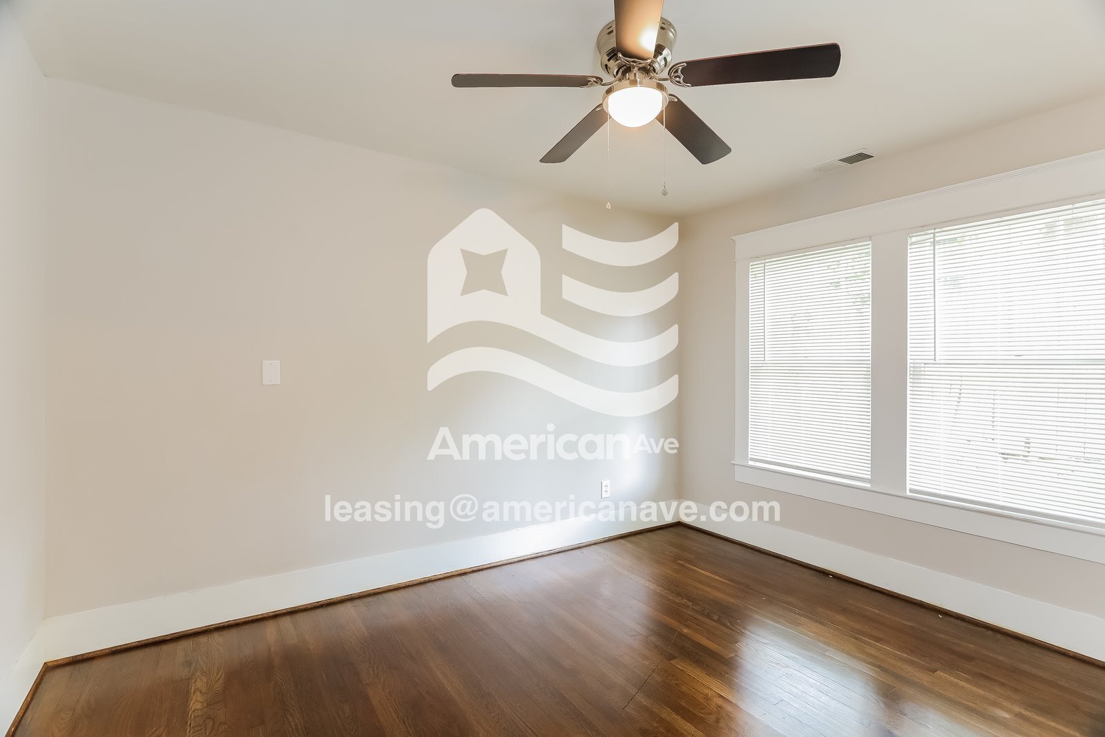 Building Photo - 118 Vines Ave