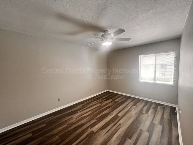 Building Photo - 17 Escondido Cir