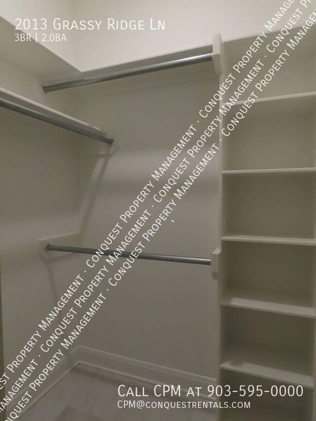 Building Photo - 2013 Grassy Ridge Ln