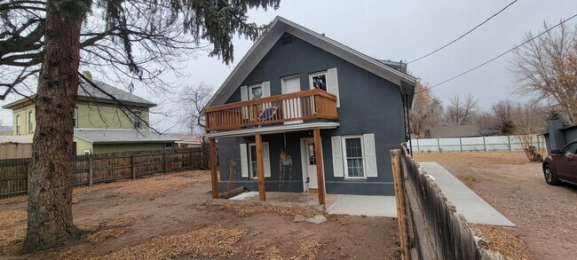 Building Photo - 1120 1/2 S. 9th