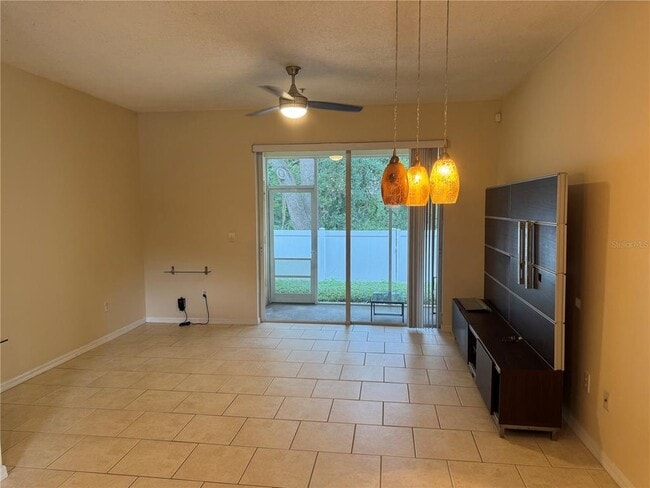 Building Photo - 2063 Fiesta Ridge Ct