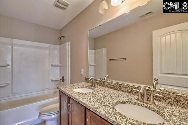 Building Photo - 714 Coriander Rd