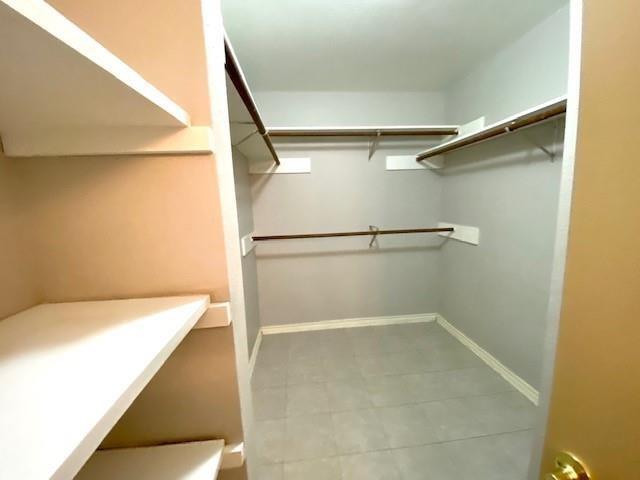 Building Photo - 13427 Tara Oak Dr