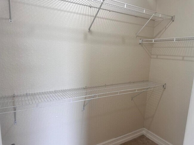 Building Photo - 3702 Palm Desert Ln