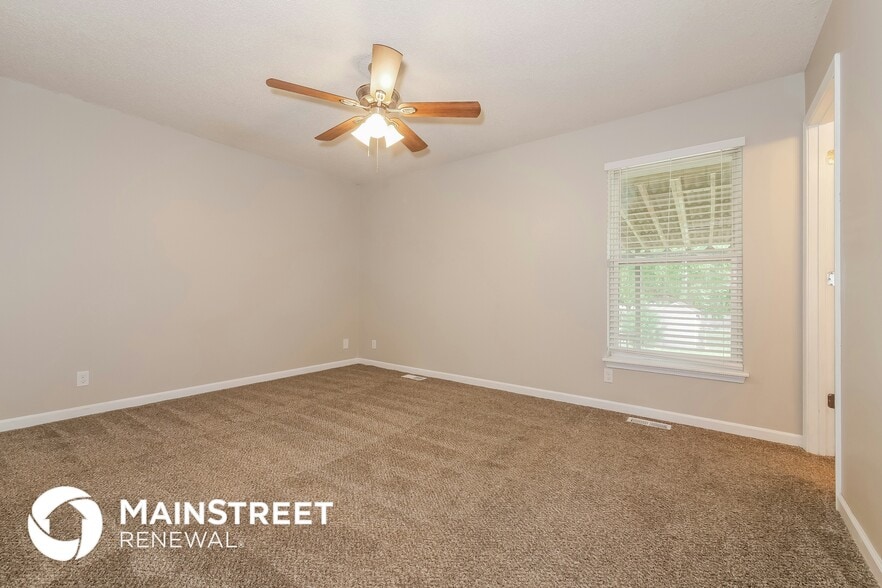 Building Photo - 1312 Stonecrest Dr