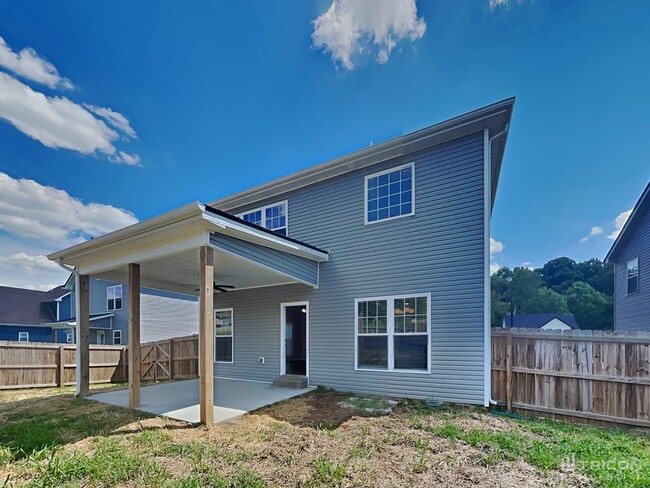 Building Photo - 129 Bonnell Dr
