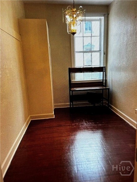 Building Photo - 41 Whitaker St