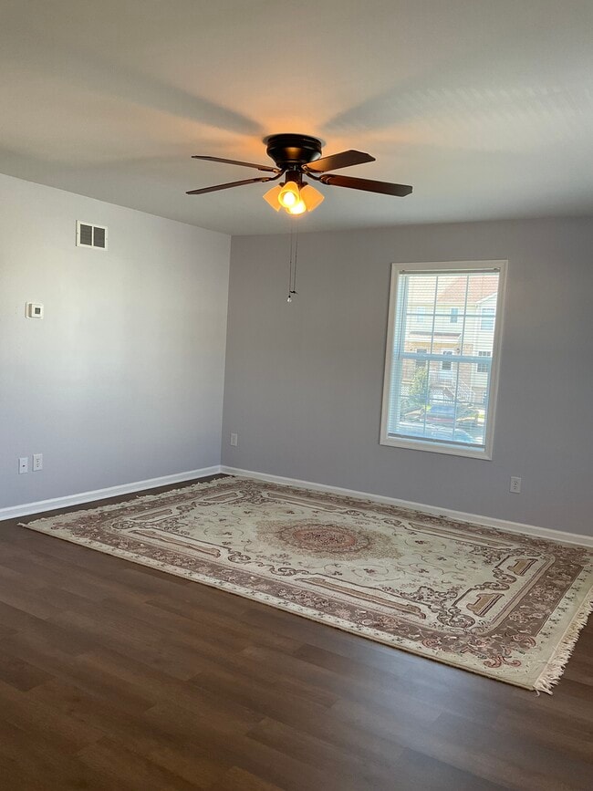 Building Photo - 631 Widener Ln