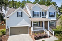 Building Photo - “5-Bedroom Home with Bonus Room & Resort-S...