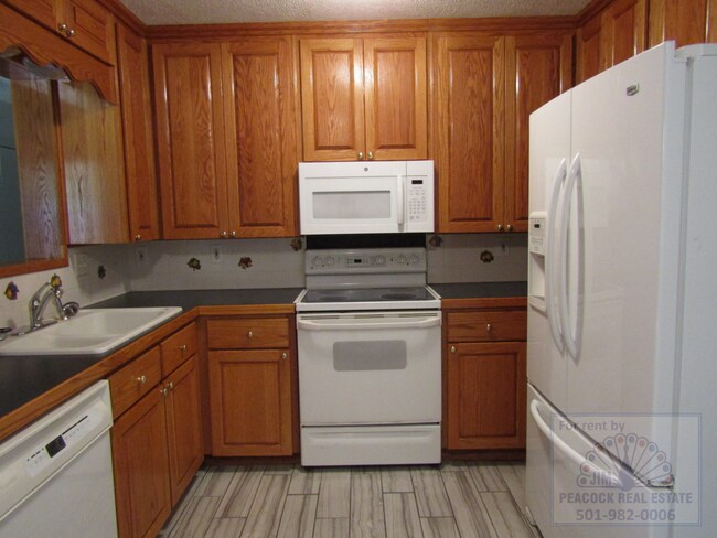 Building Photo - 42 Creekridge Cir