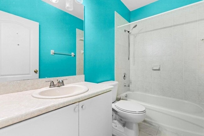 Building Photo - 2280 Shoma Dr